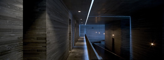 Peter Zumthor的Vals温泉浴场-38