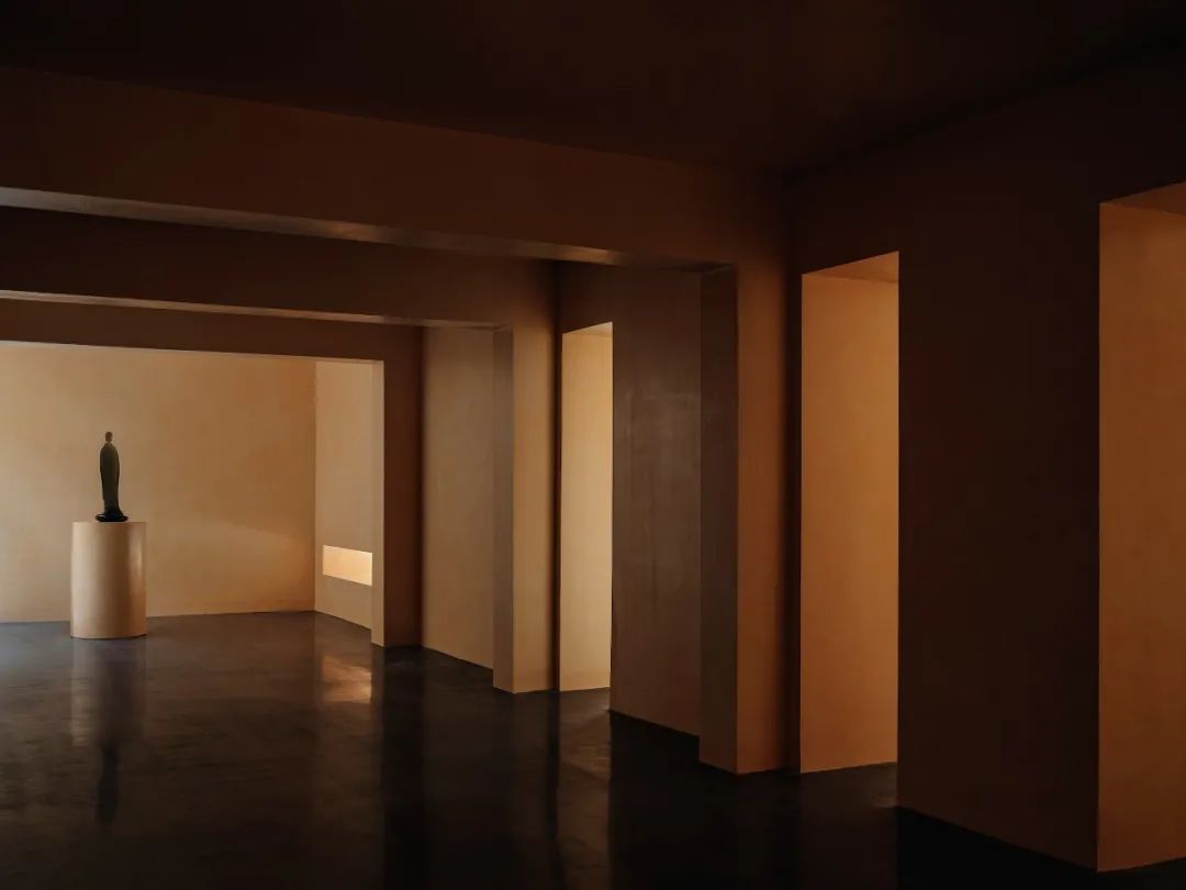 厦门“极乐场”丨中国厦门丨肖磊,杨毓琼,林文珺,王晗-0