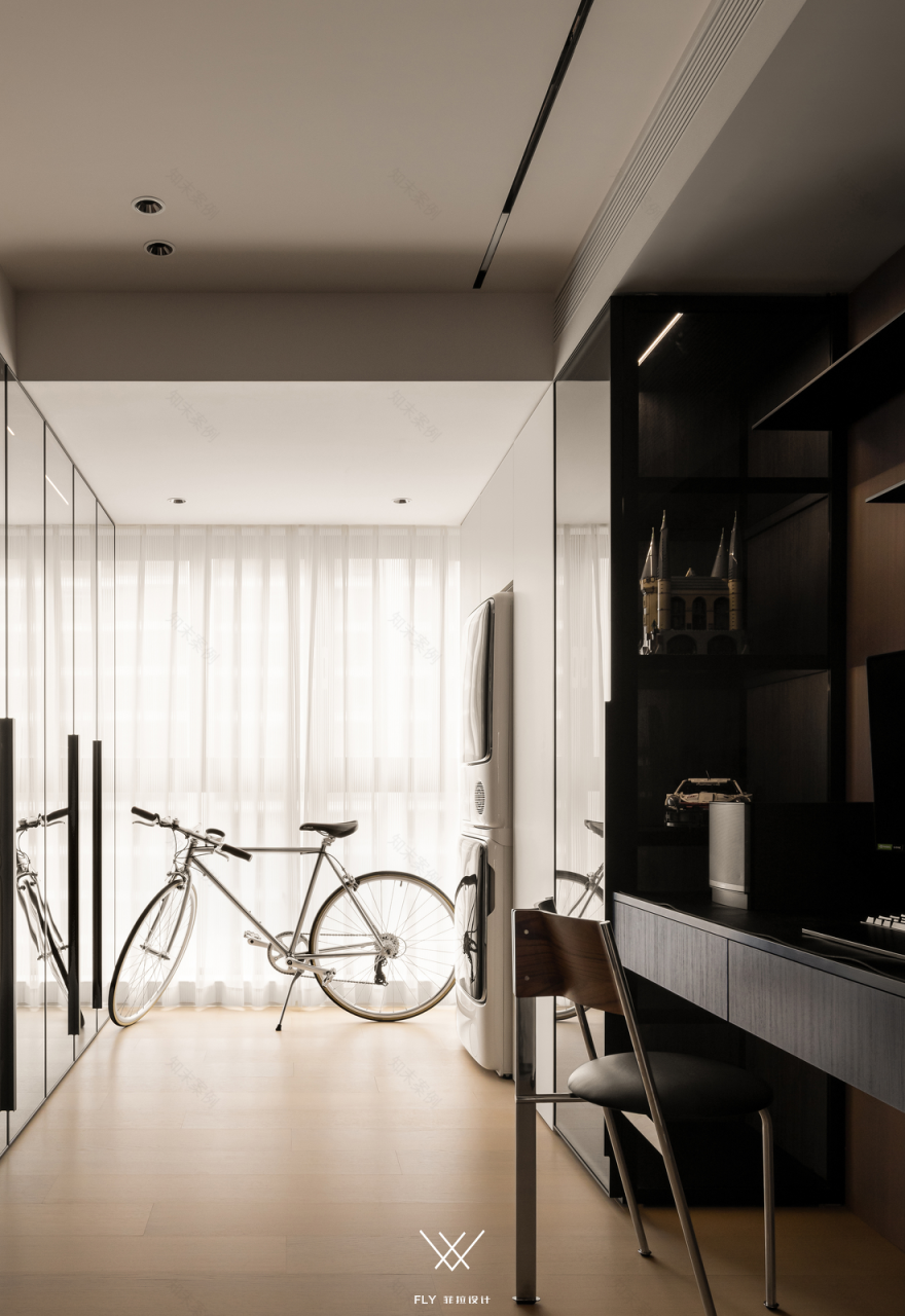 独居者的自由空间 · 开放式客厅与餐厨区的创新设计-43