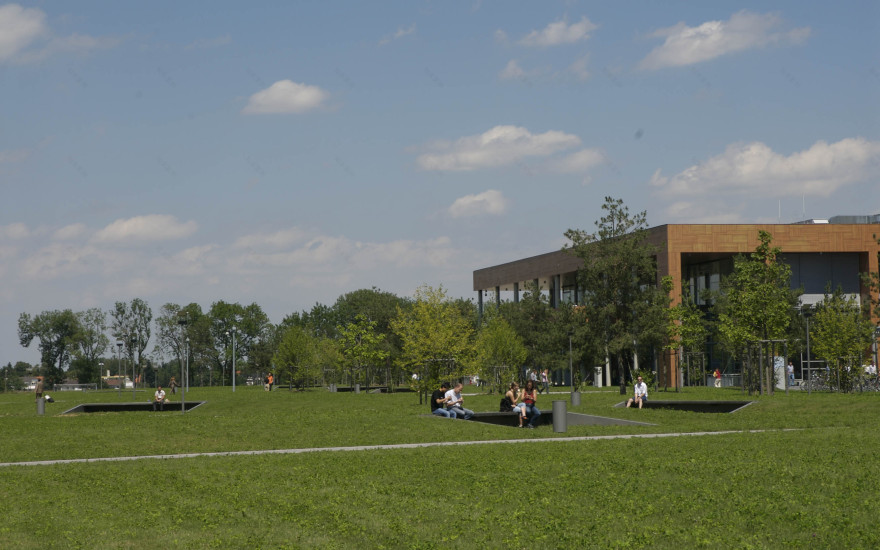 Infineon 总部绿色办公园区,模块化设计呈现人性化城市格局-7