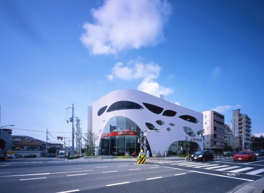 Hakko Car Showroom-12