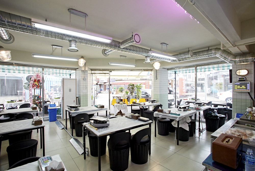 13 平小户型的逆袭，极简冷淡风的魅力-6