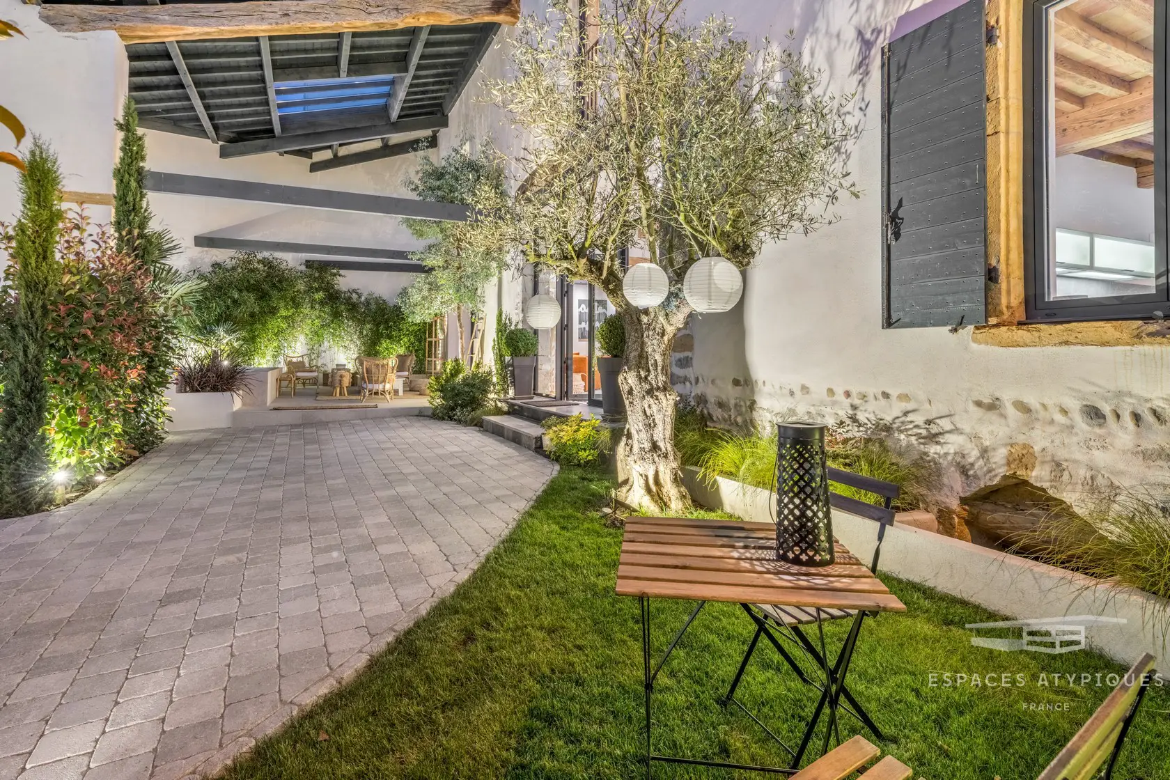 现代风农场别墅 | 传统与创新的完美融合-17