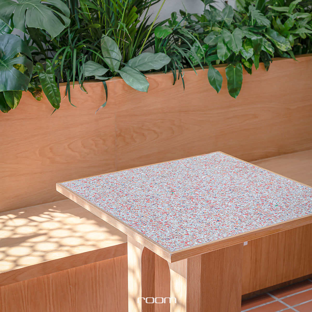 "Enviro Board" วัสดุทดแทนไม้จากขยะกล่องนม - room-4