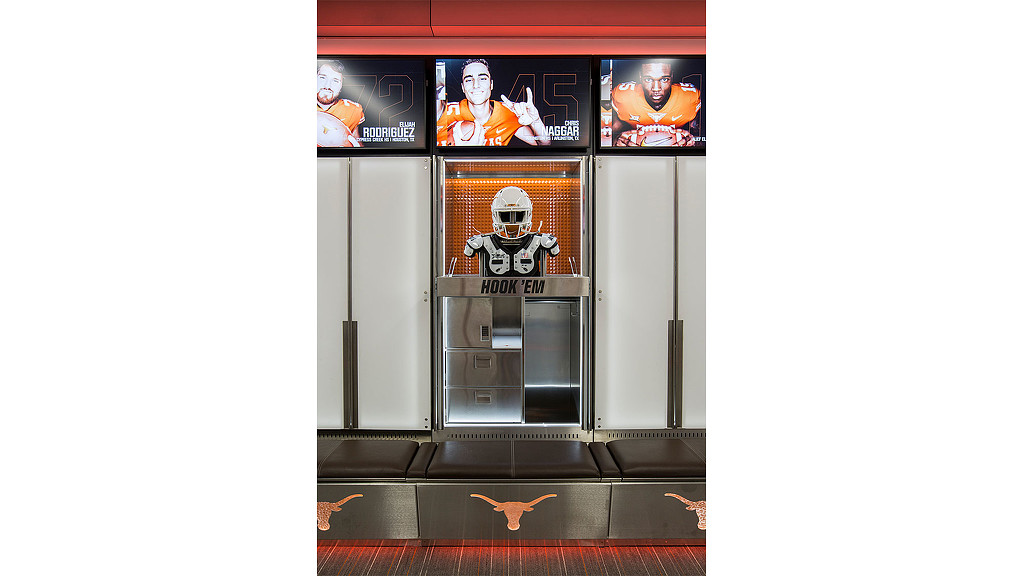 德州大学奥斯汀分校运动员中心-4