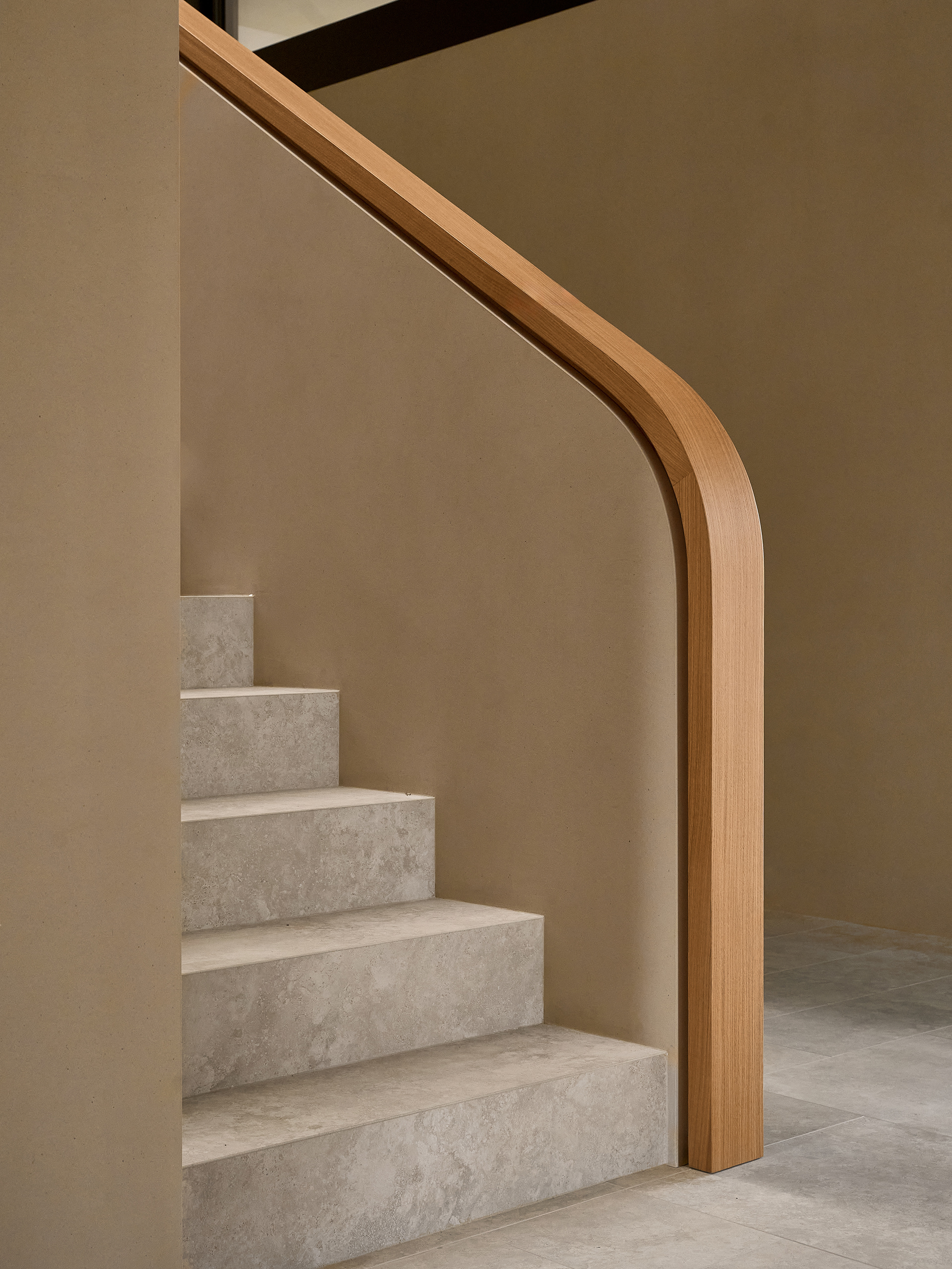 搬家丨乌克兰敖德萨丨Dmytro Shmatenko等五人团队-39