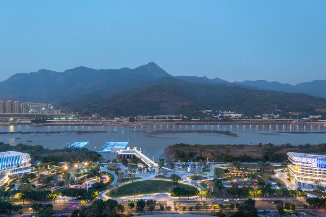 流动美学焕活滨江新地标｜福州冠城大通广场·游艇会-5