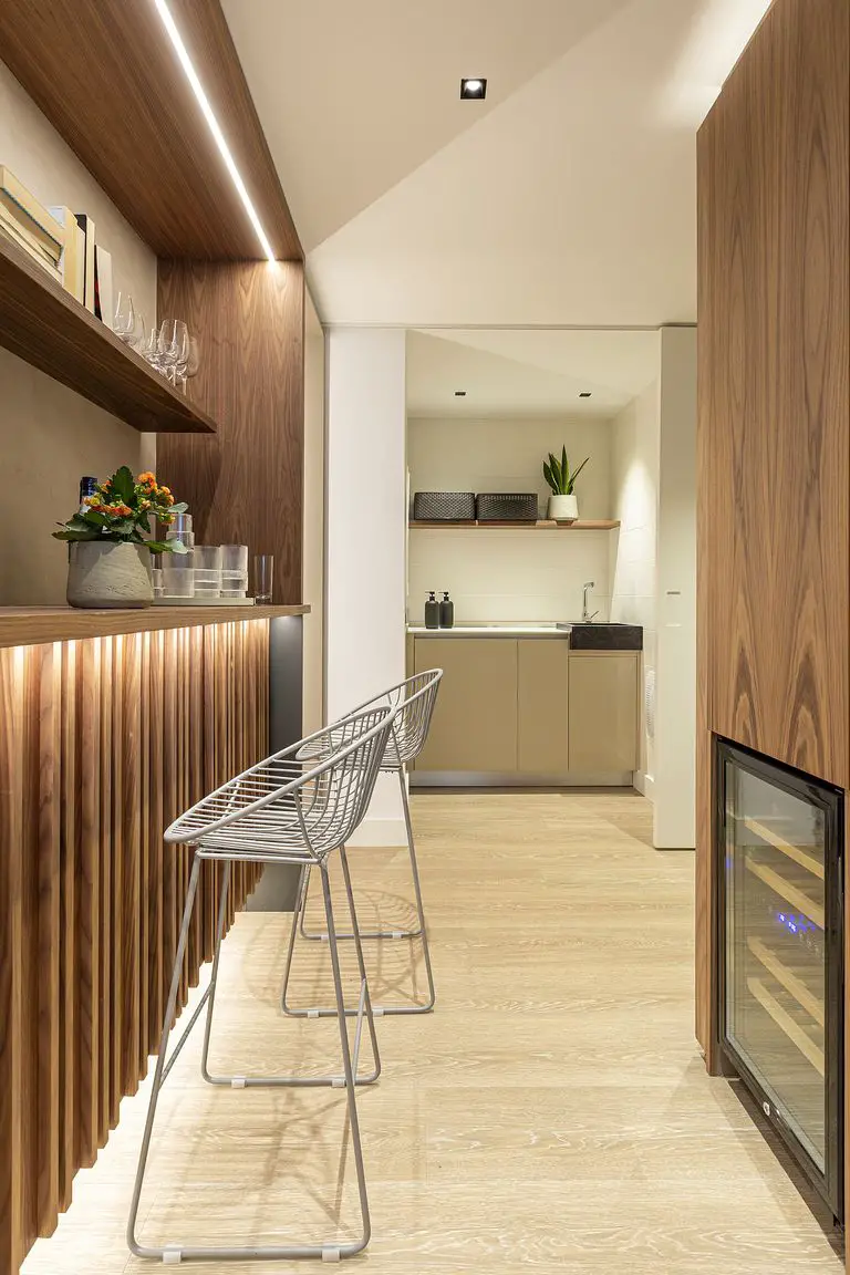 70 年代西班牙公寓的重生 | 温馨实用兼具的现代设计-9