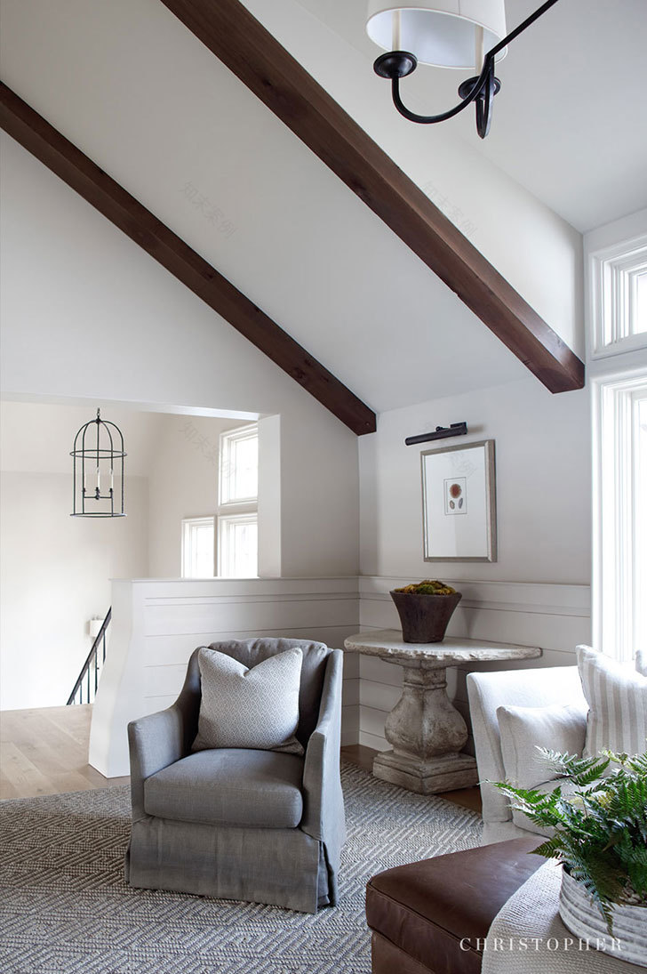 湖畔城堡式别墅 | 自然景观与室内设计的完美融合-8