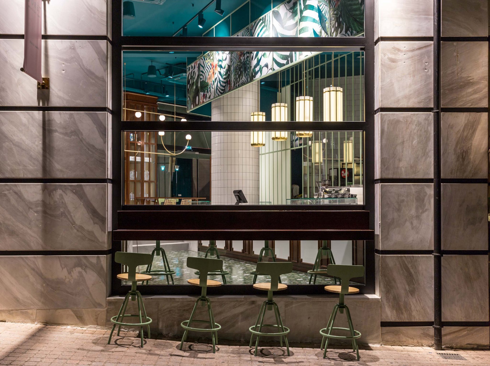 亚马逊雨林风情沉浸式咖啡空间丨Yiannis Pouspourikas Design Studio-13