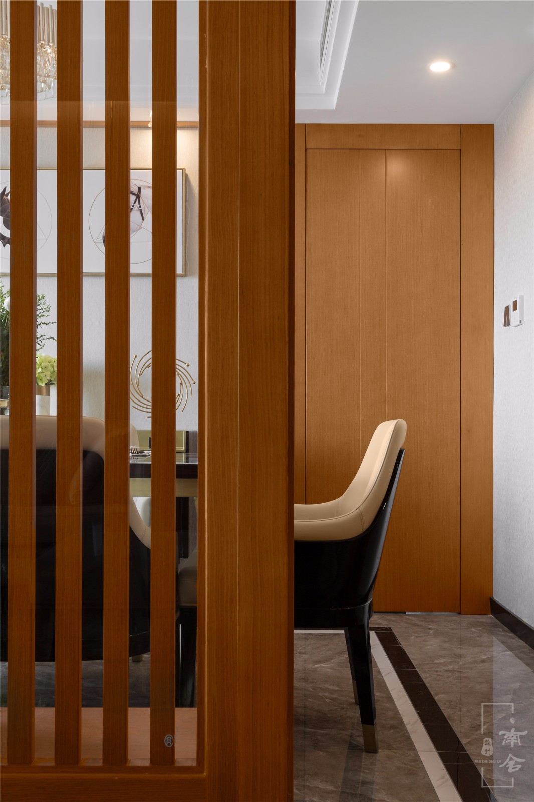 南舍空间设计 | 轻奢 180㎡现代住宅，品质生活新定义-16