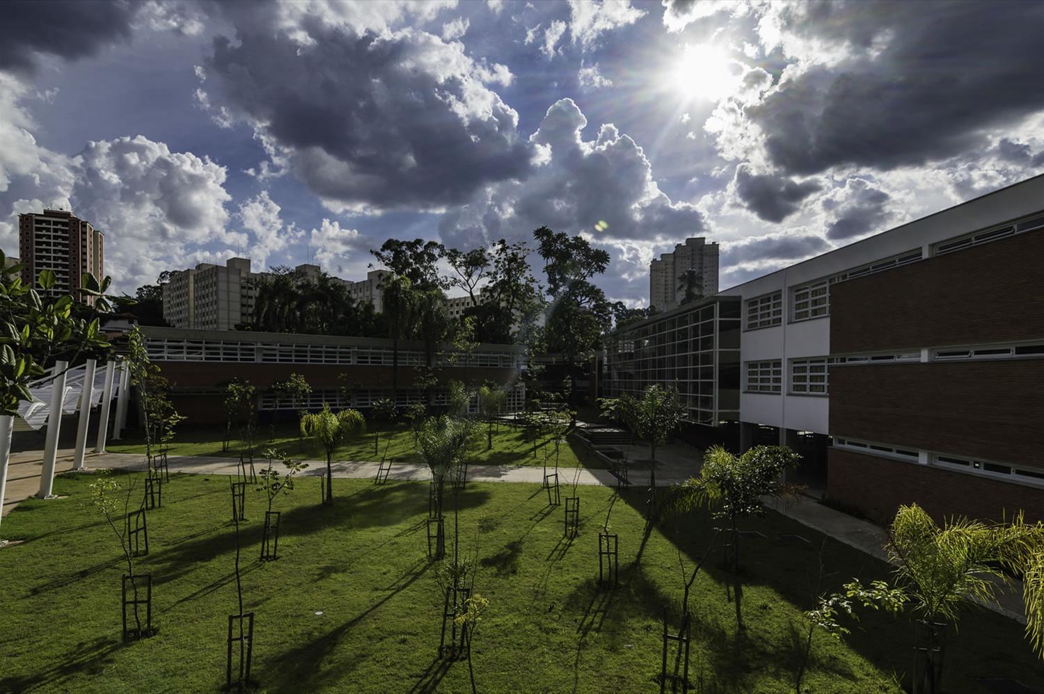 圣玛丽亚中学 | 曲线之美，教育之光-7