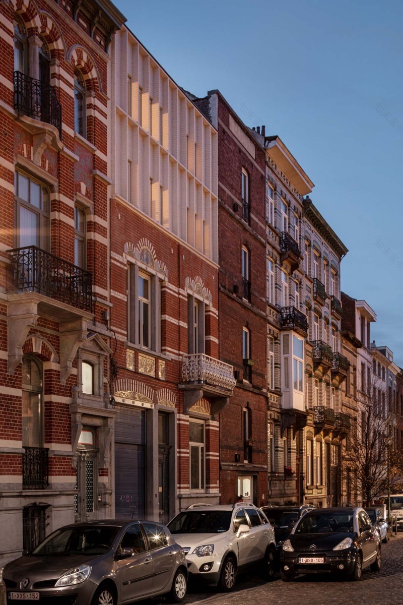 布鲁塞尔多功能住宅楼丨比利时丨Hé!-60