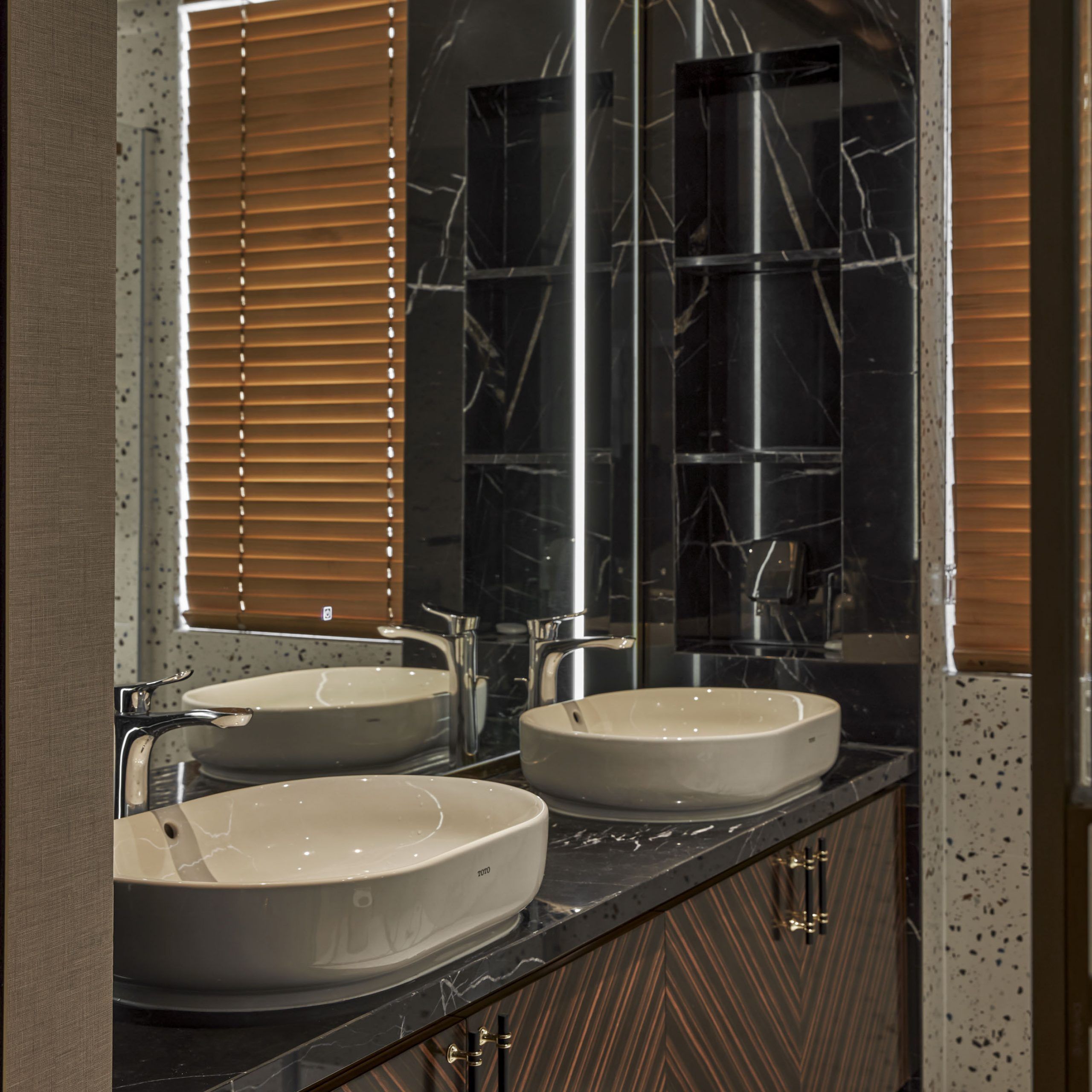 亚洲风格三层别墅设计,打造家庭温馨空间-49