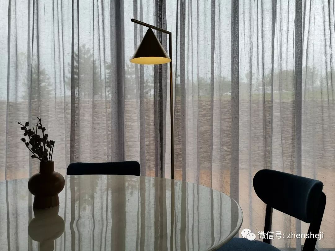 莫兰迪色草原深处的“奥伦达部落五色天路小镇”餐厅-103