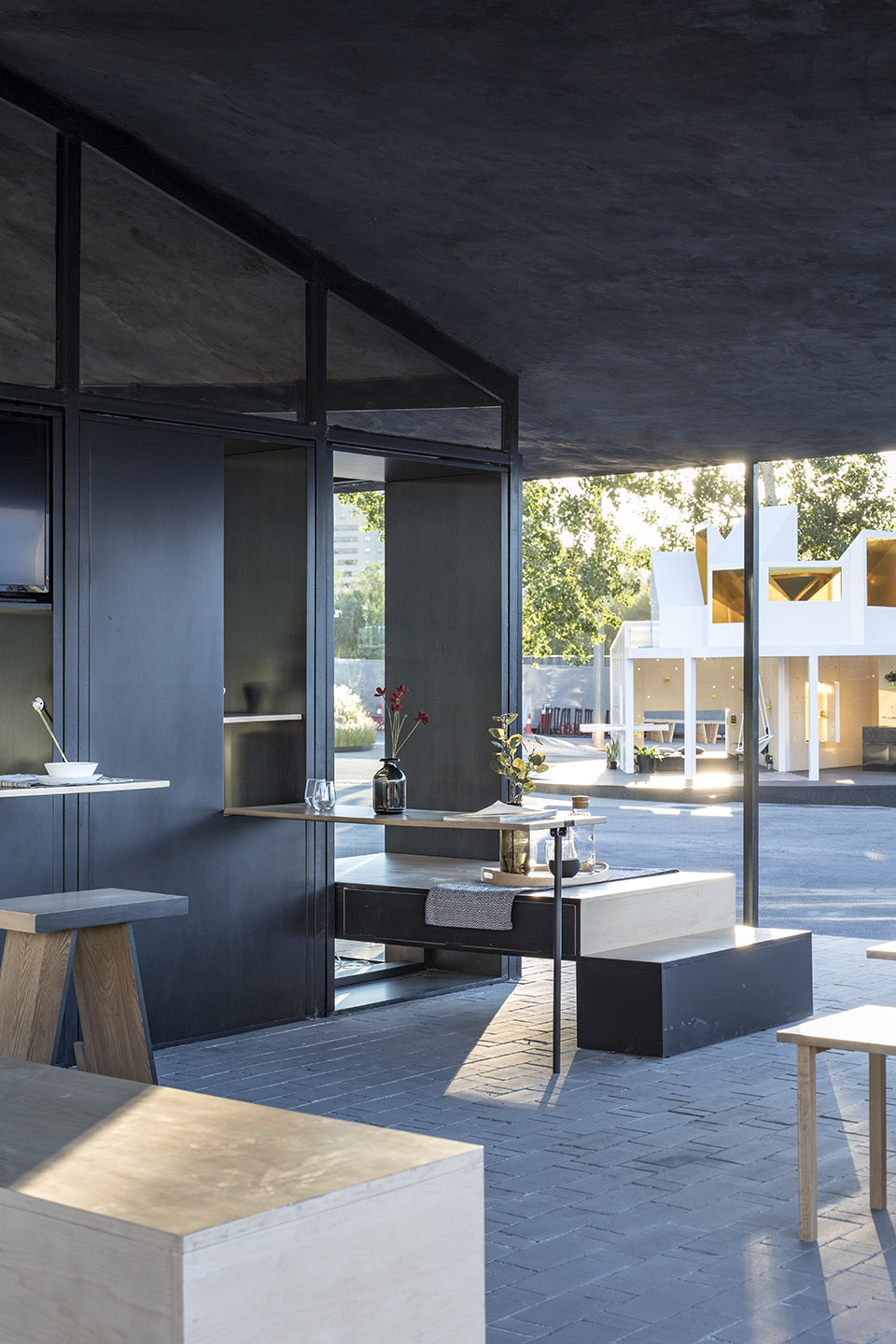 《亼屮囗》设计-67