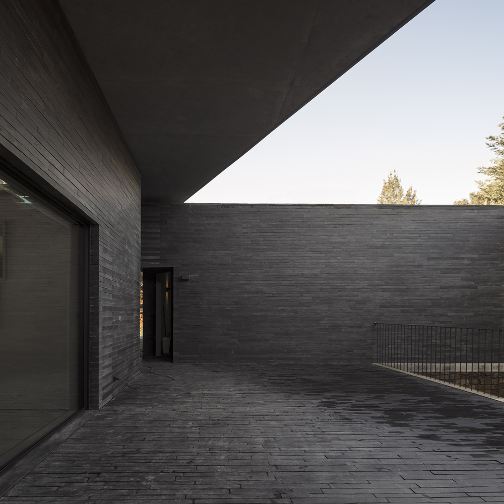 葡萄牙 RPFV House | 融入自然景观的乡村别墅-63