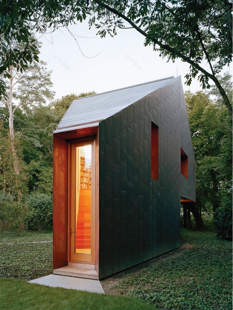 This Copper-Clad Writer’s Studio Changes Color in the Shifting Light of the Day-6