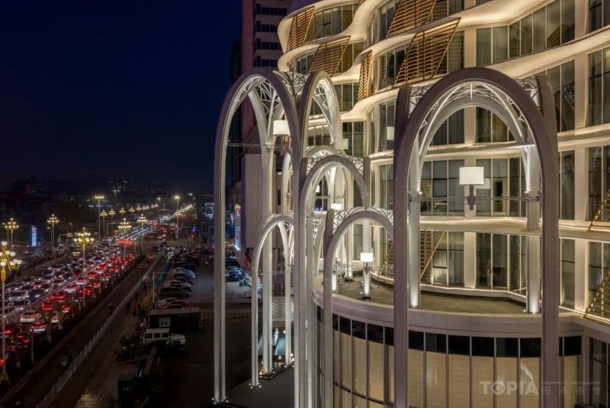 金腰板·旗舰店丨中国烟台丨嘉柏设计(总设计师姜振东,硬装贾凡团队,软装李雪团队)-35