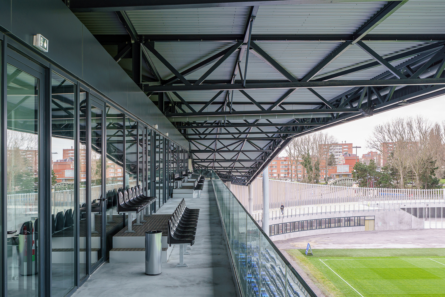 Tribut Stadium 足球场丨法国-26