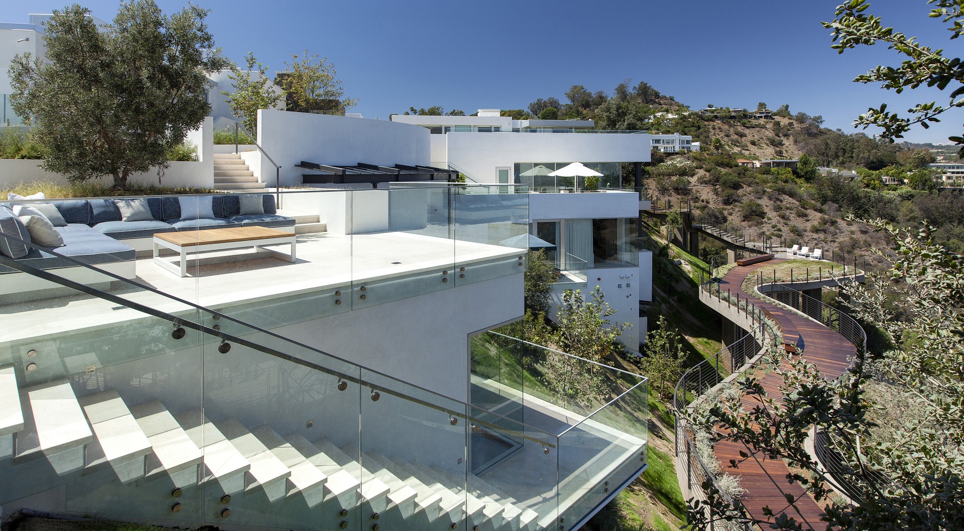 beverly hills house  McClean Design-4