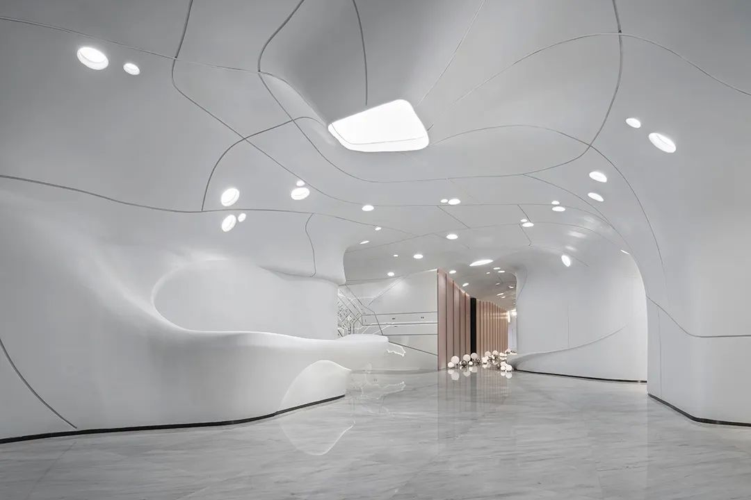 深圳榕江云玺营销中心 | 洞穴设计融入自然之美-28