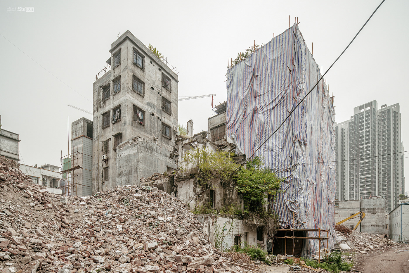 广州西安村的城中村改造-7