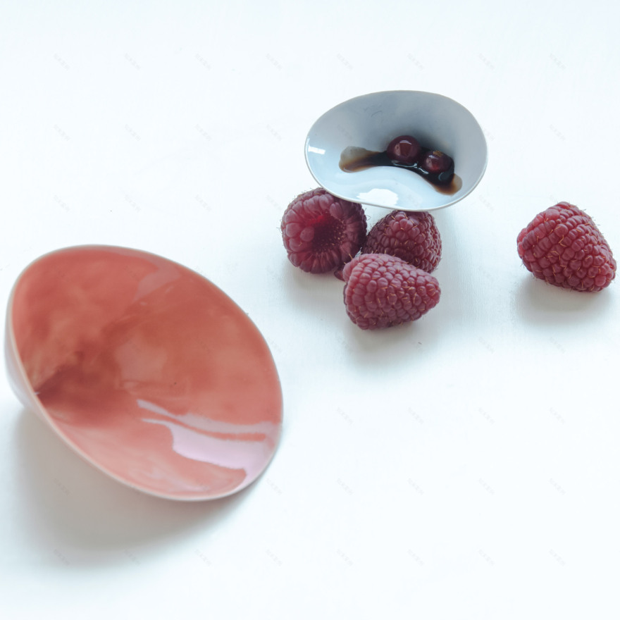 Dining Toys tableware turns eating into a sensual activity-7