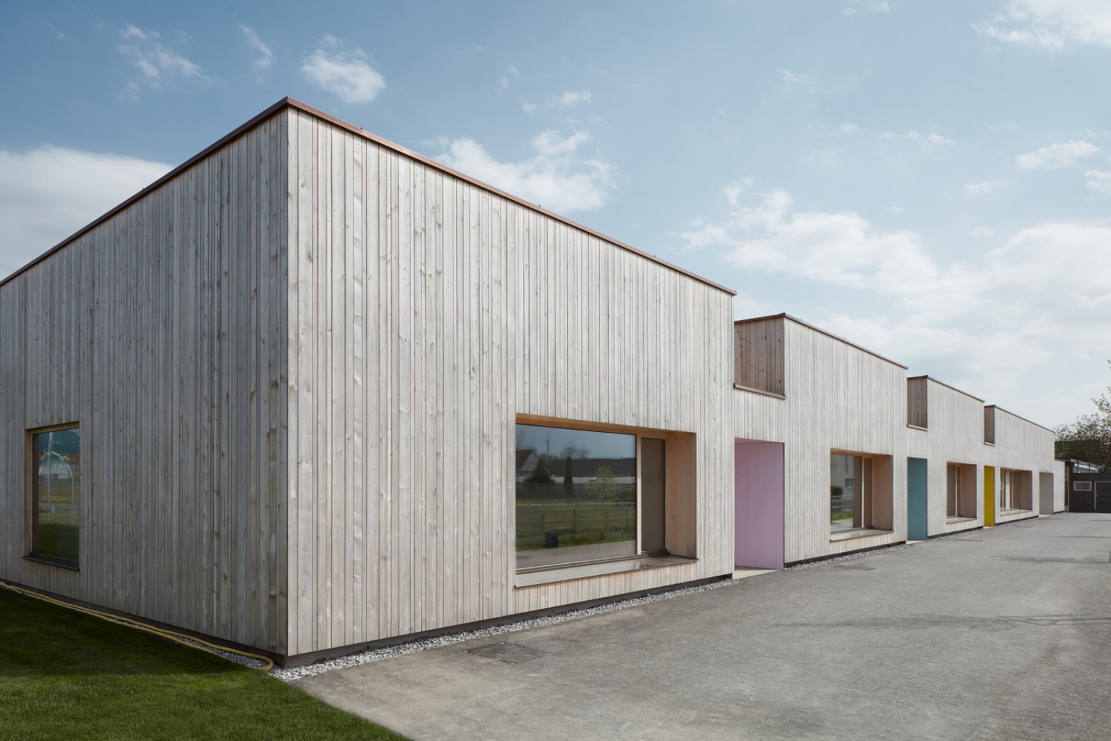 鸭子湖畔的幼儿园  Bernardo Bader Architekten-11