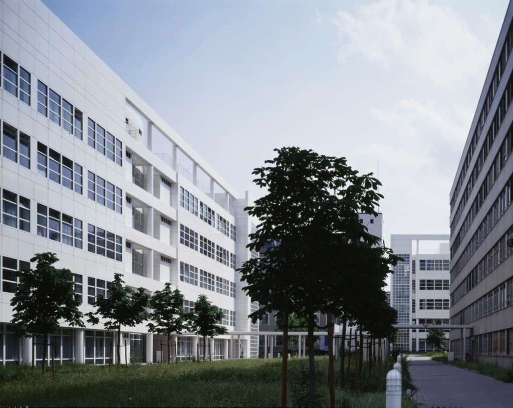 Siemens Office - Research Facilities Richard Meier-5