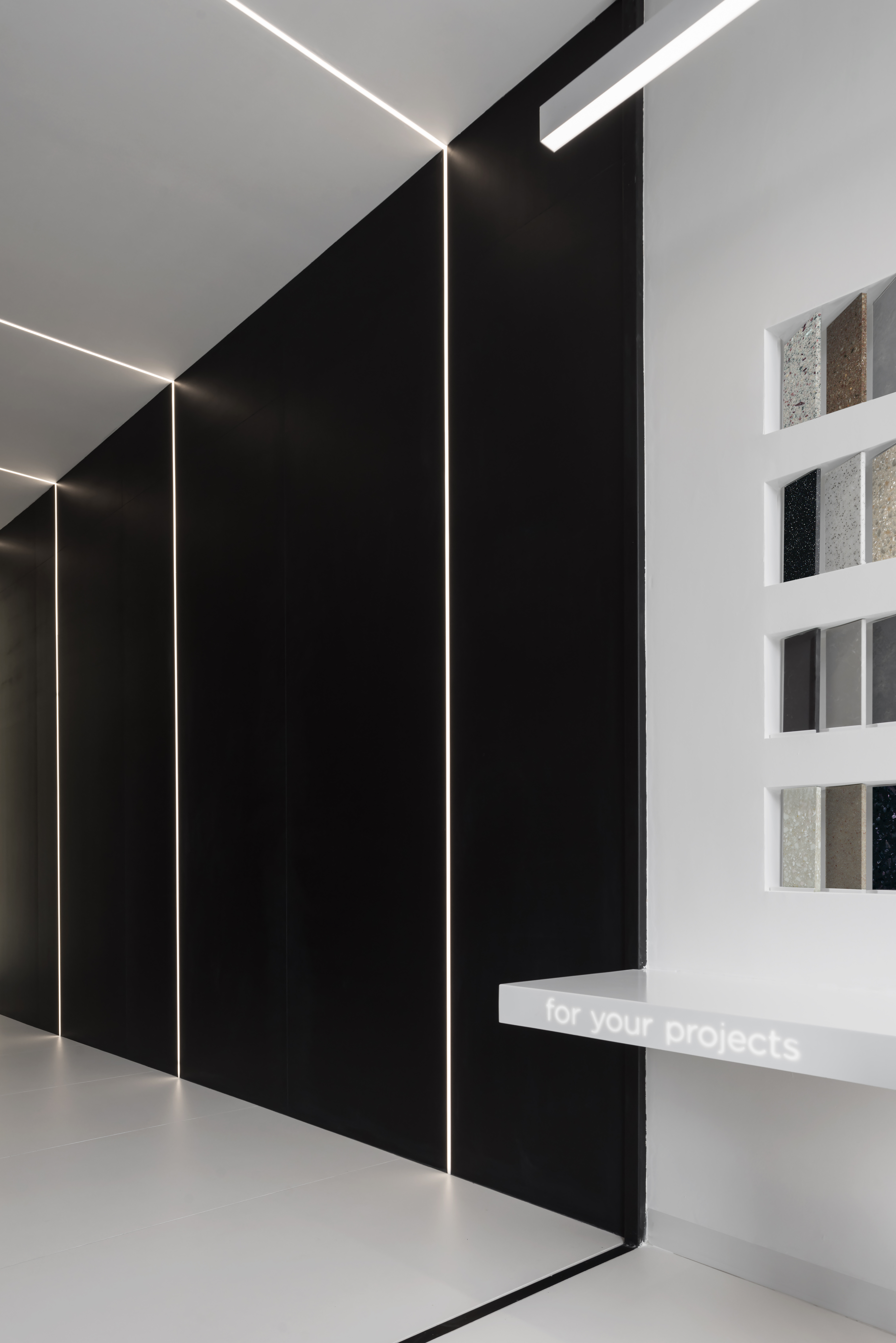 ARCHETYPE 展示与办公空间 | 黑白陶瓷艺术的立体呈现-10