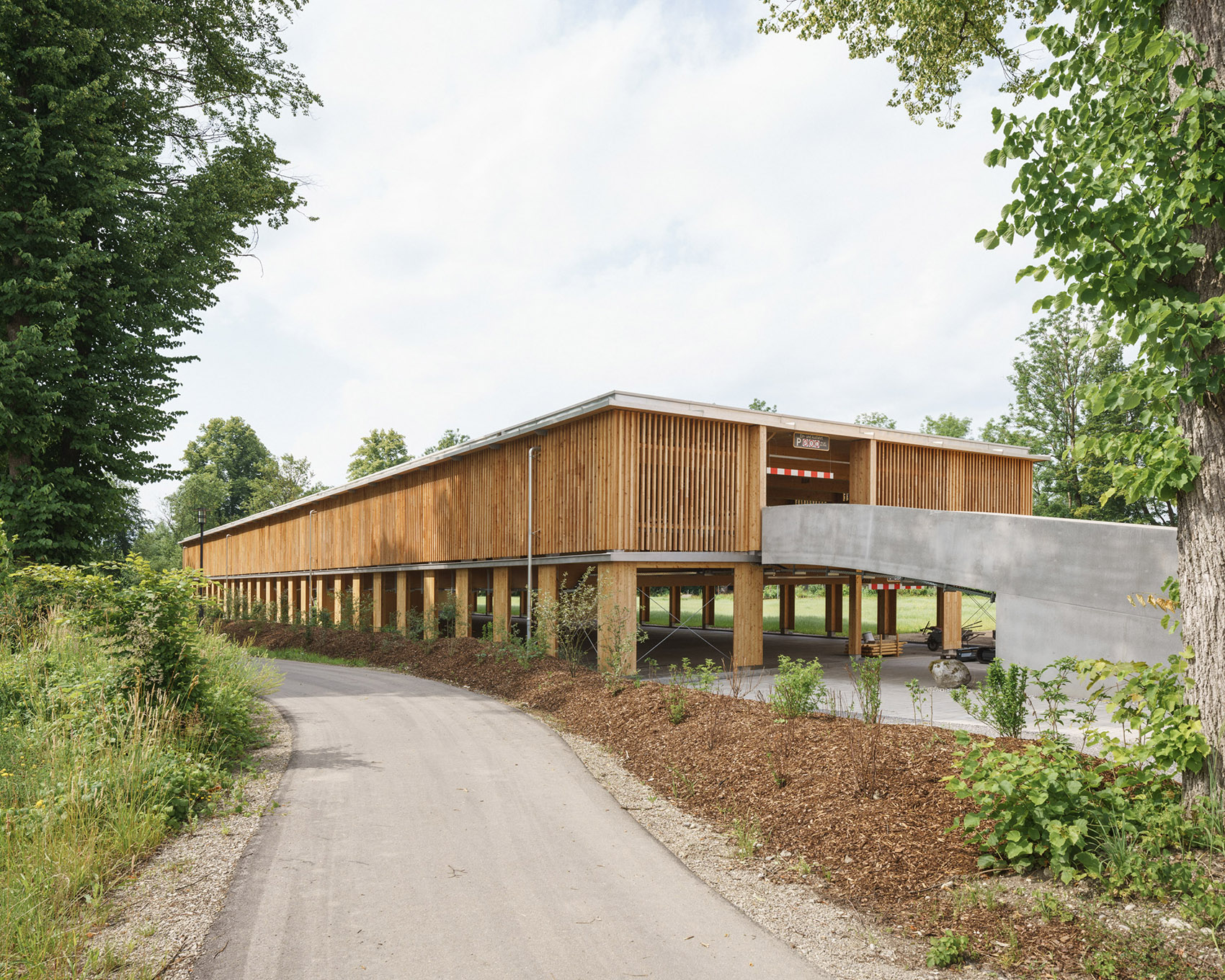 B&O 木制多层停车场丨德国-20