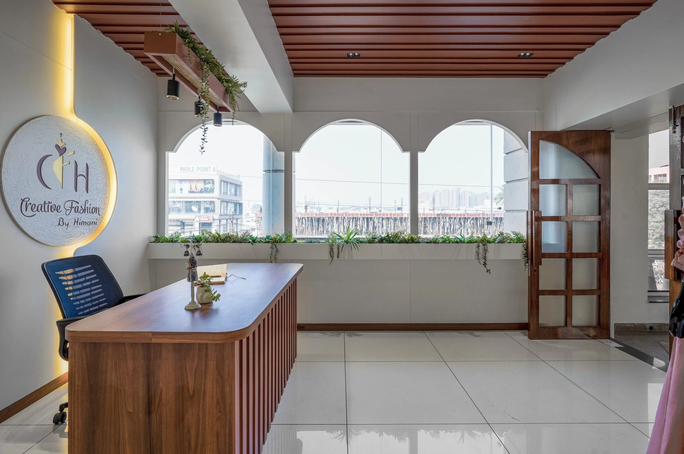 Reviving Elegance 时尚服装店室内设计丨印度丨Ingenious Studio-7