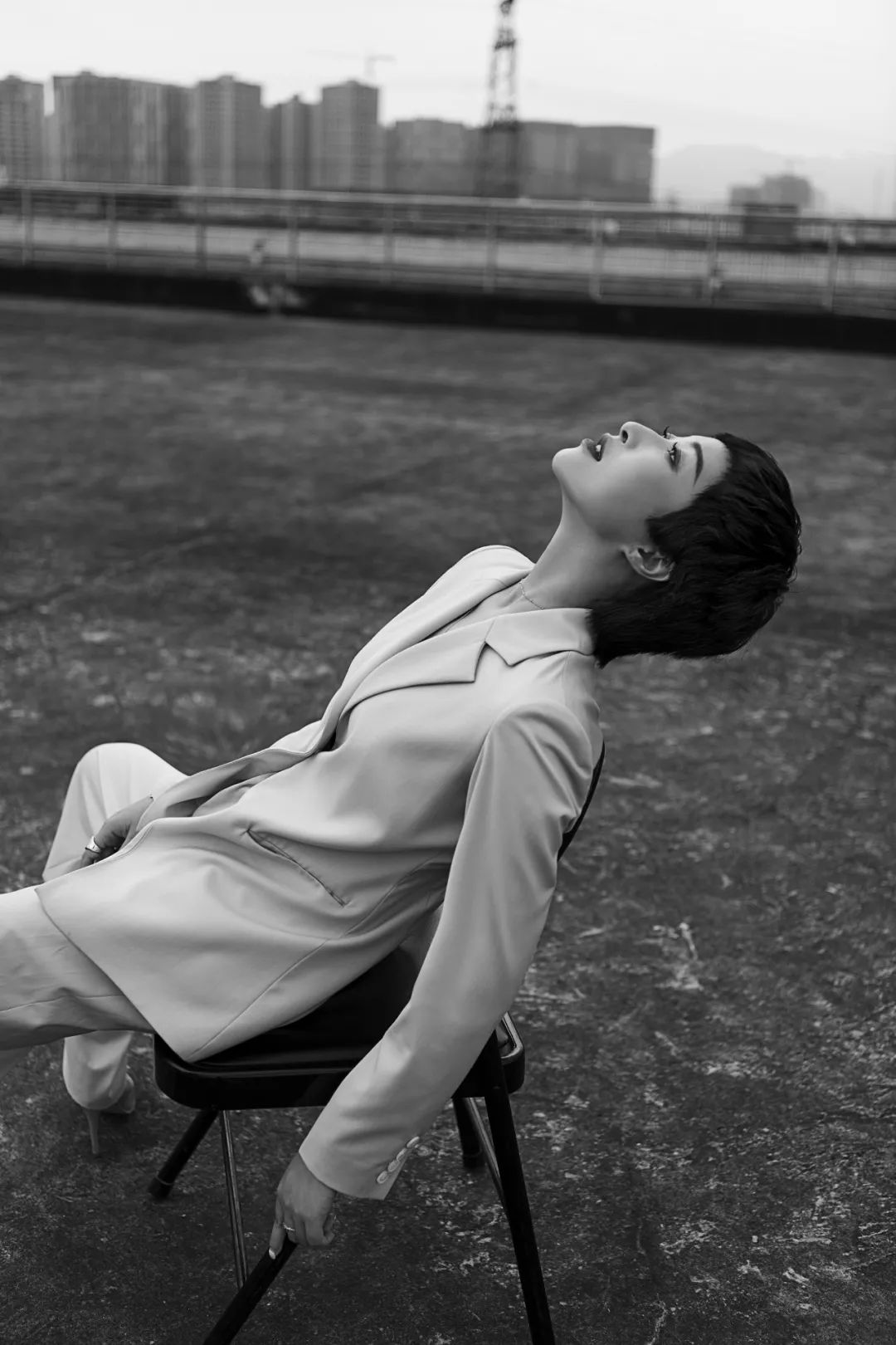 两江峯云端秘境般的精装房改造丨中国重庆丨MS MORE-109