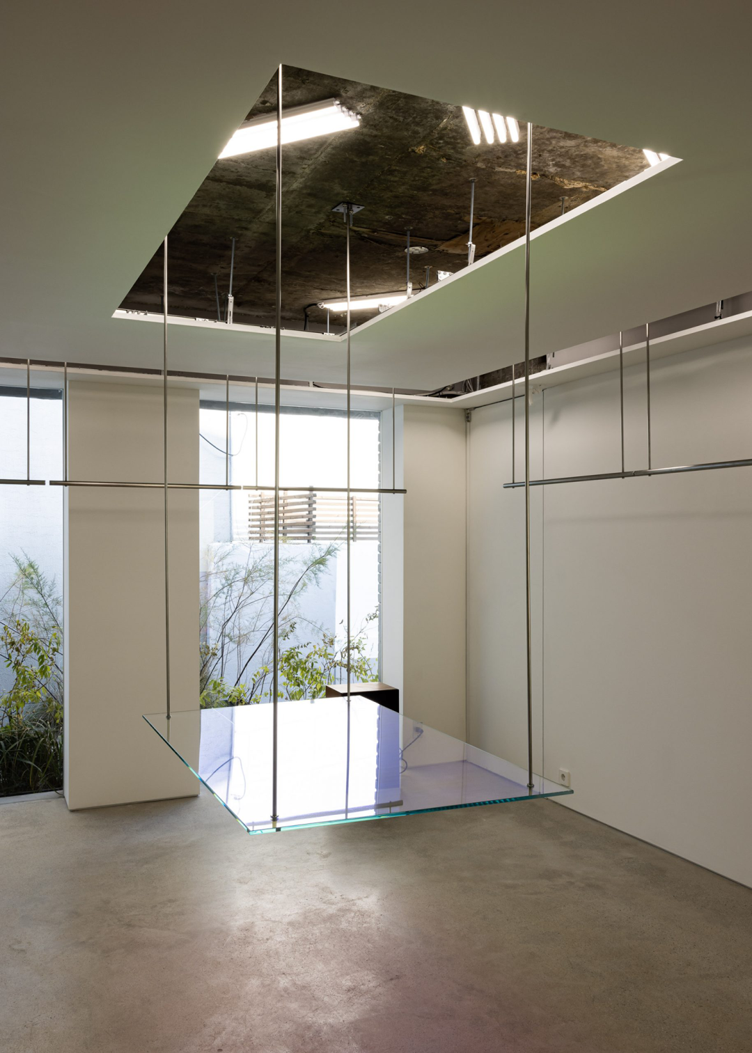 韩国  Creative Studio Unravel 10 个先锋设计 -312