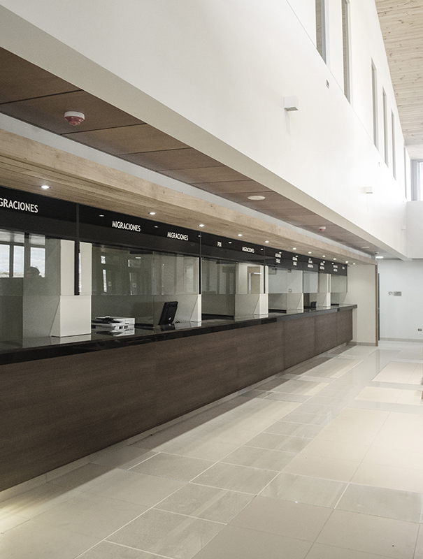 Huemules Border Complex  Cavagnaro Rojo Arquitectos + Jorge García + Crisosto Arquitectos-21