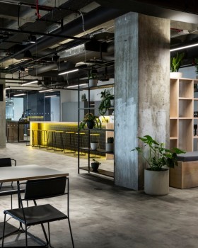 伦敦金融科技公司Revolut办公空间，工业风里的细腻触感  ThirdWay Interiors