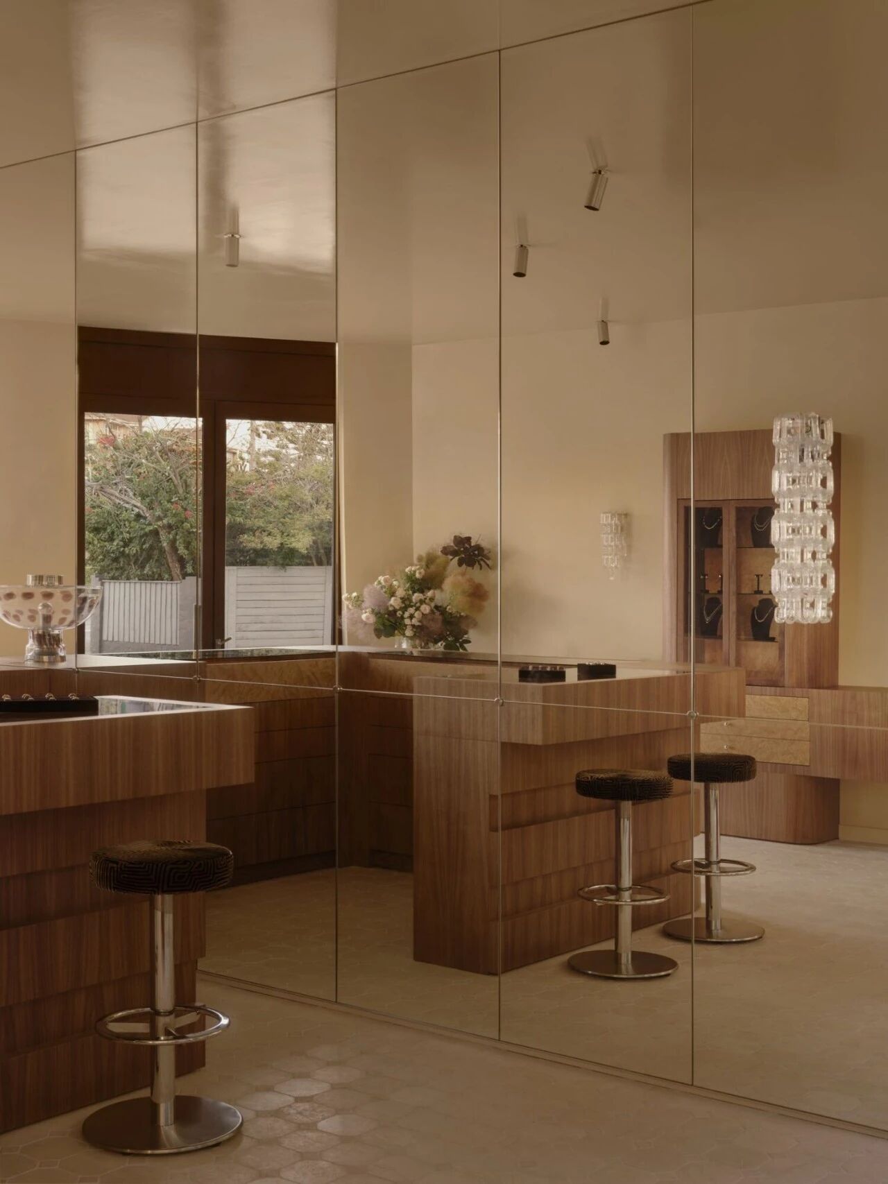 Love Isabelle曼利新概念店设计丨澳大利亚悉尼丨Coffeyhallett-8