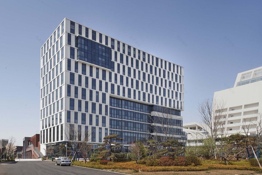 青岛创智产业园一期丨中国青岛丨天津大学设计总院·顾志宏工作室-21