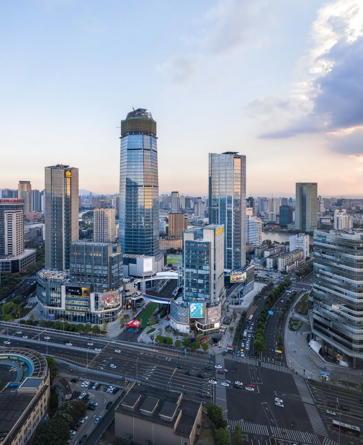 宁波绿地中心项目丨中国宁波丨株式会社日本设计,上海三益建筑设计有限公司-2