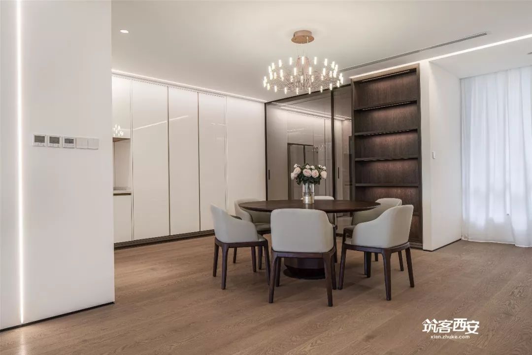 西安胡剑新作 | 400㎡大平层住宅,满足三代人五只猫的舒适生活-45