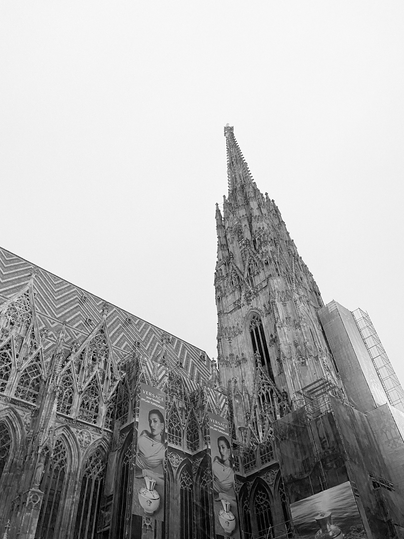 Anastasiya Gushchina丨桥丨moody architecture-8