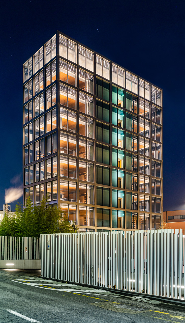  ANNEX building 
			-22