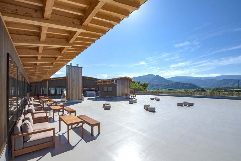 融合本土的伊呂波堂新店，呈现传统与现代的共生之美-23