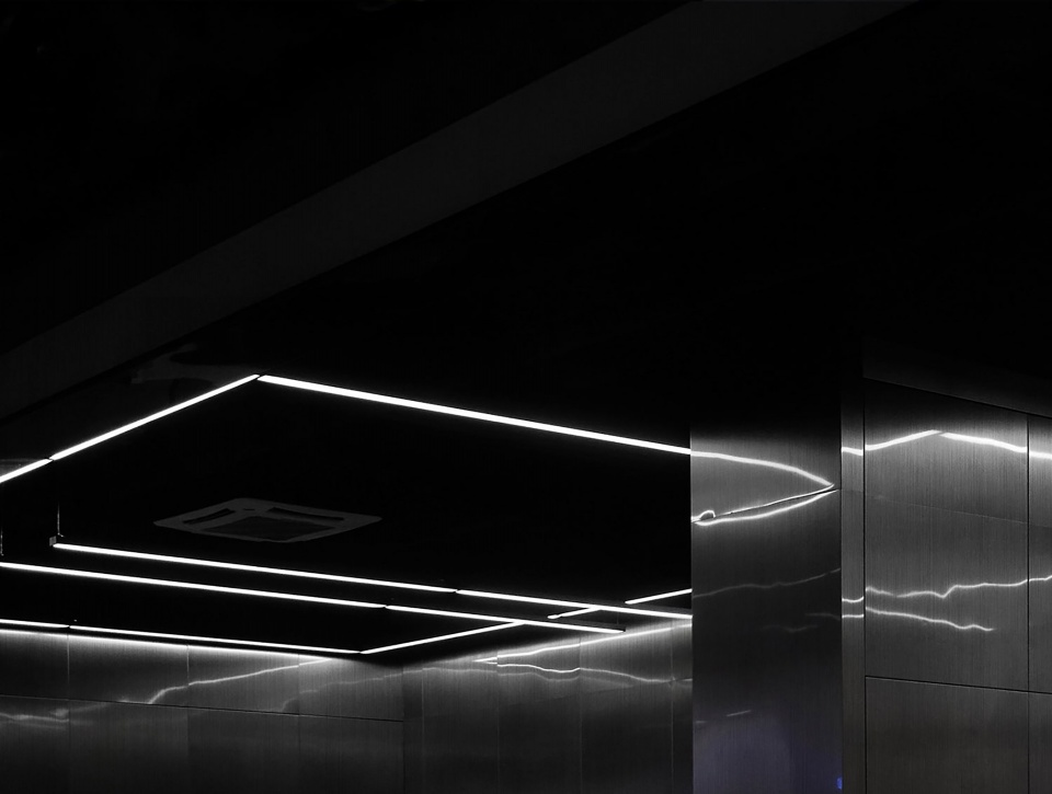 深圳 ROARINGWILD 工作室 · 街头文化融入设计-31