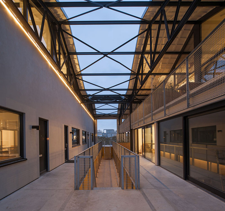 荷兰 RAG 建筑改造中的创新设计-24