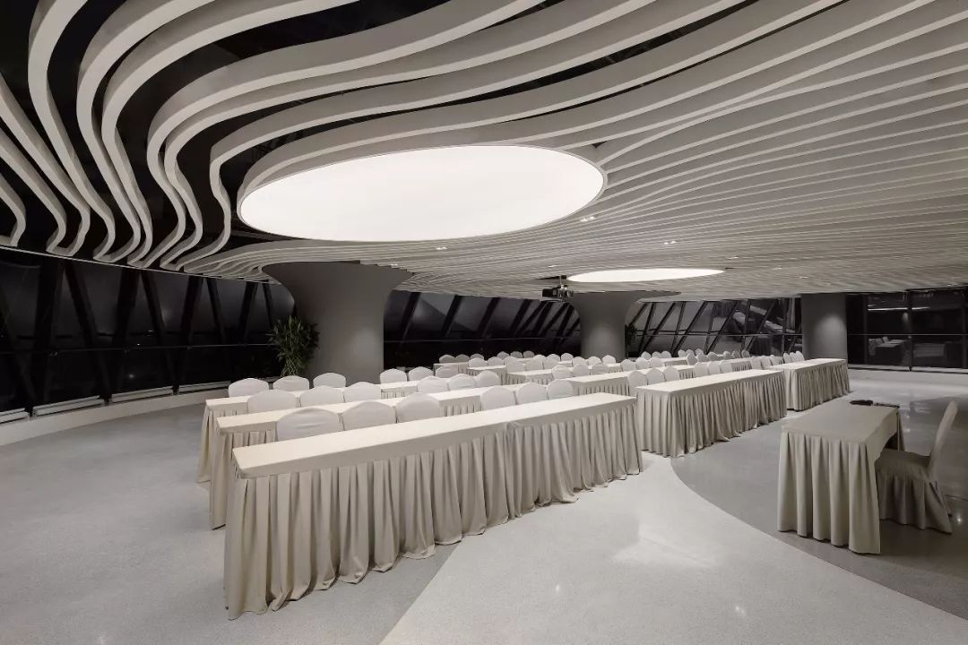 CZD HOTEL | 拥抱大海的现代度假空间-38