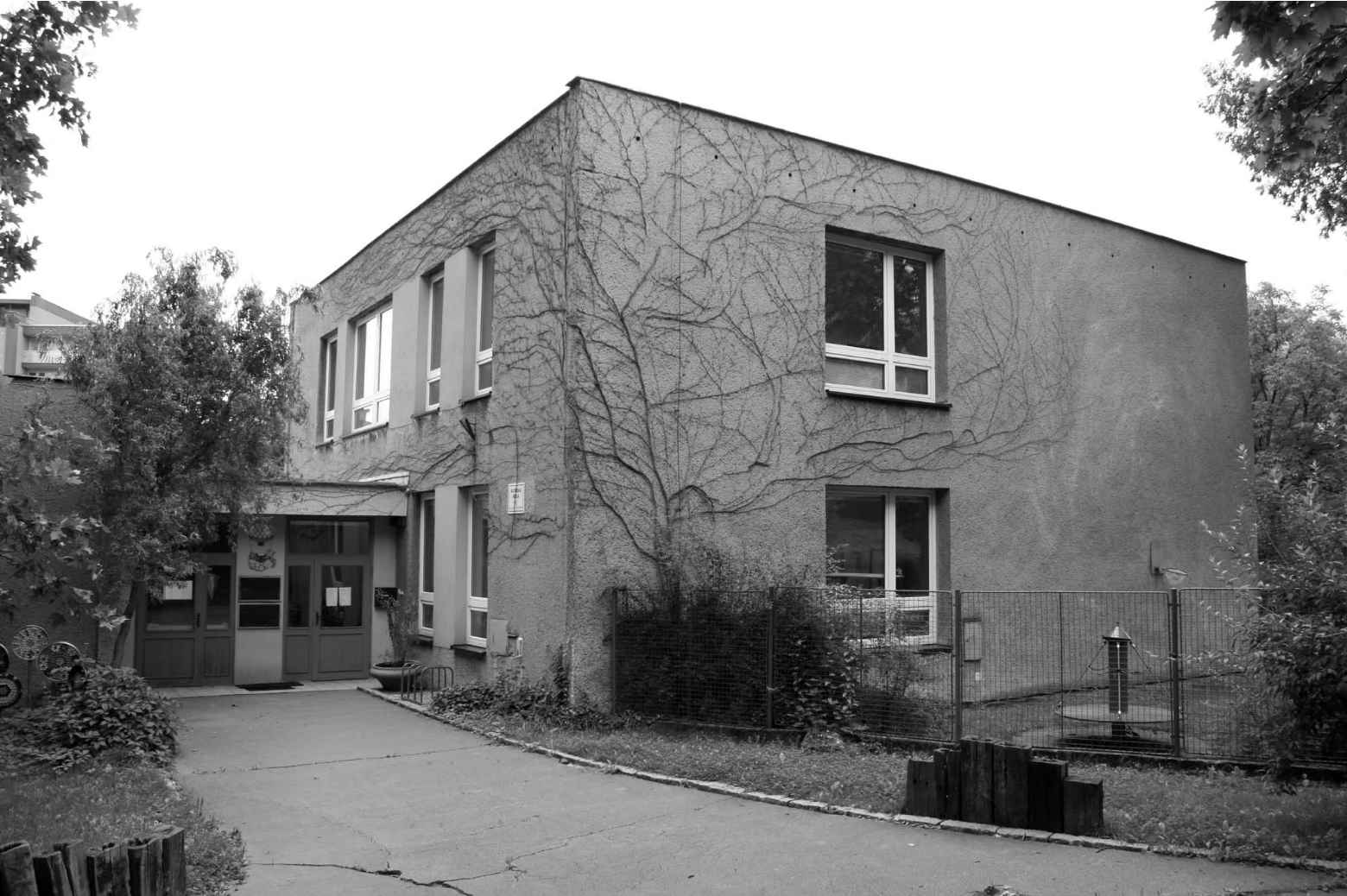 Rekonstrukce fasády MŠ Ignáce Šustaly v Kopřivnici – Mrva.net-28