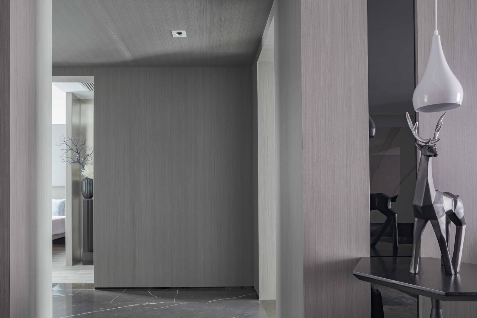 刘树煌设计总监的简约高级灰住宅设计-12