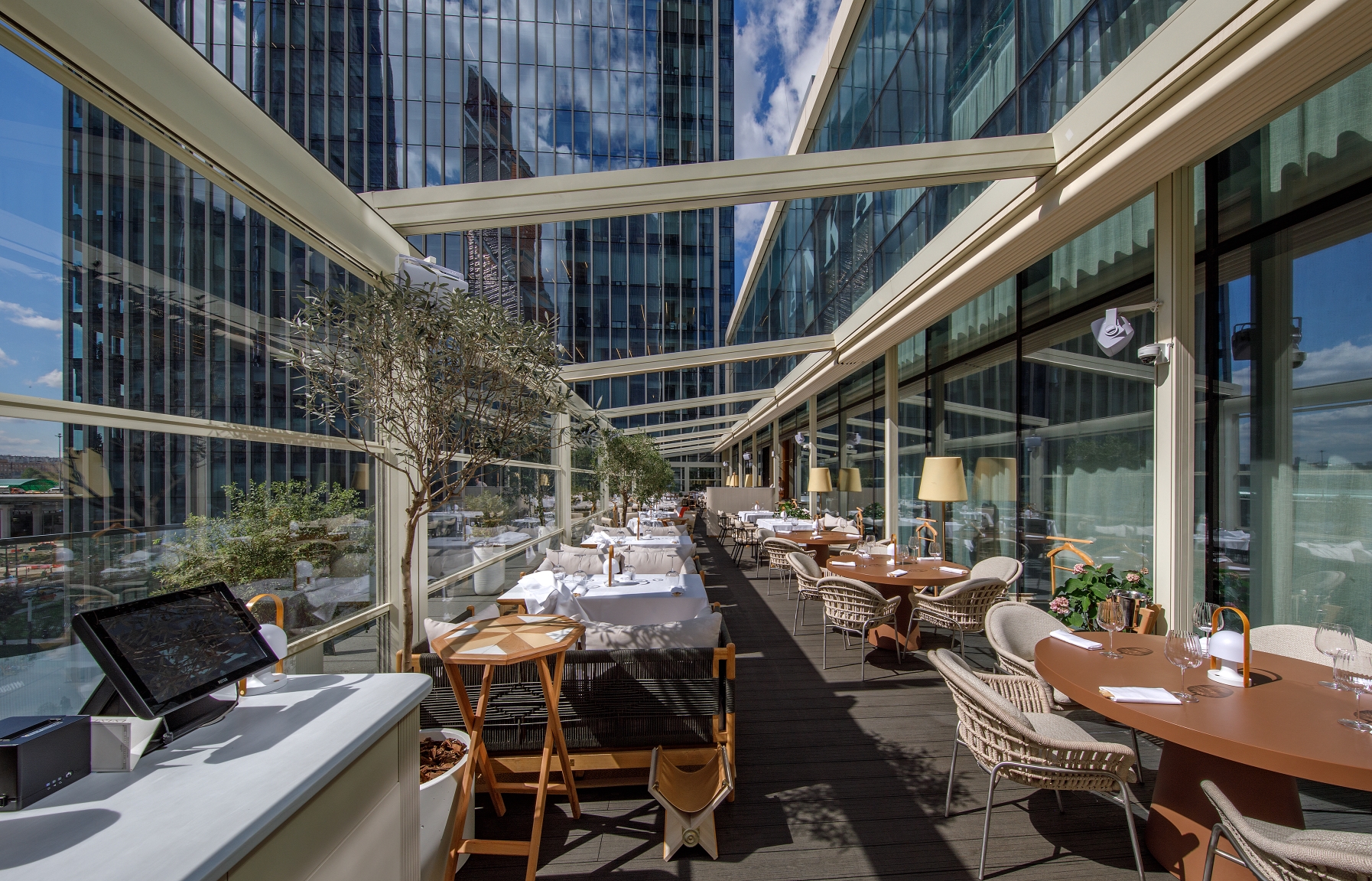 Ivanka 餐厅夏季露台室内设计丨俄罗斯莫斯科丨ARCHPOINT 设计局-15